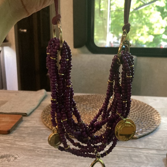 Calvin Klein (upcycle) necklace. - Picture 7 of 8